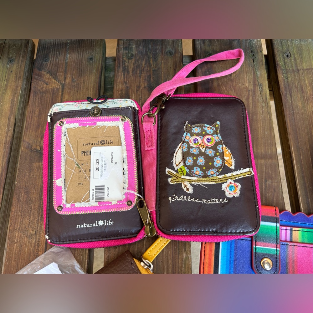 6 Colorful Assorted Bags and Pouches/ Lot - Picture 12 of 14
